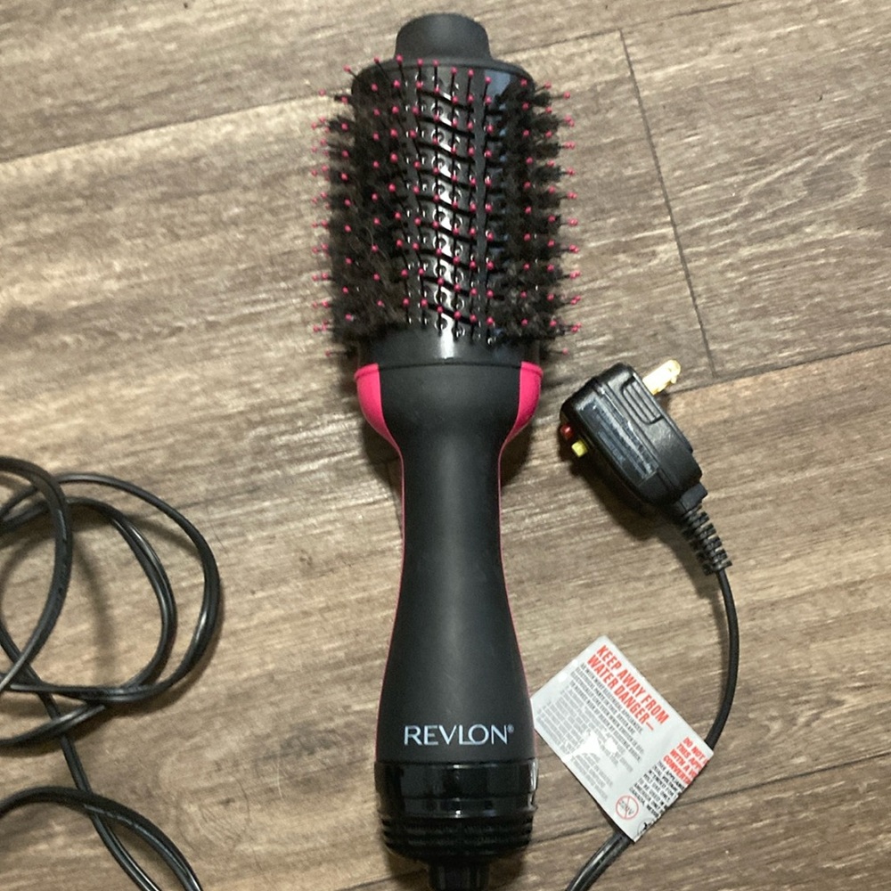Revlon Black and Pink Hair dryer straightener blow out styling tool
